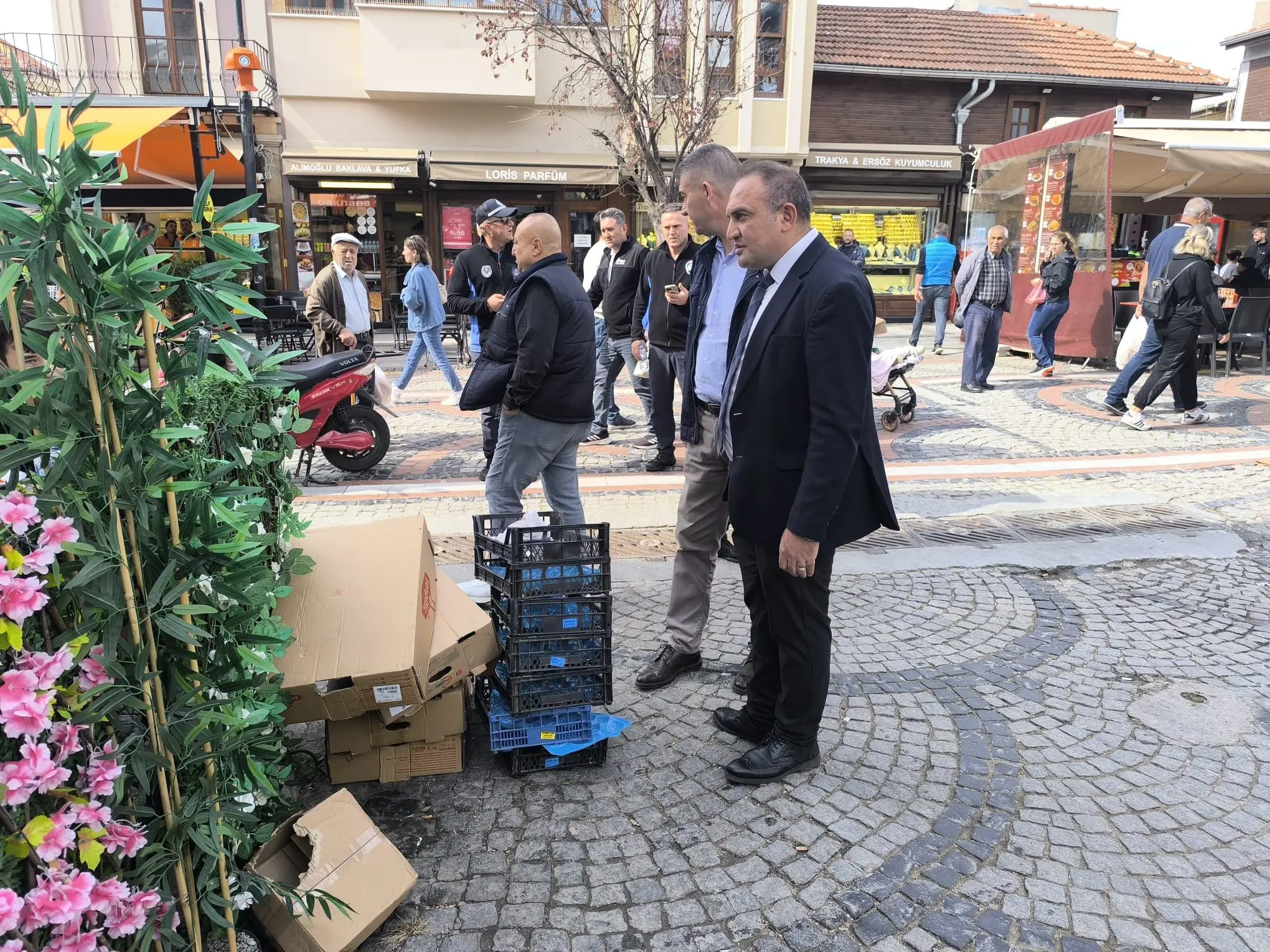 ZABITA EKİPLERİNDEN ÇARŞI VE PAZAR DENETİMİ